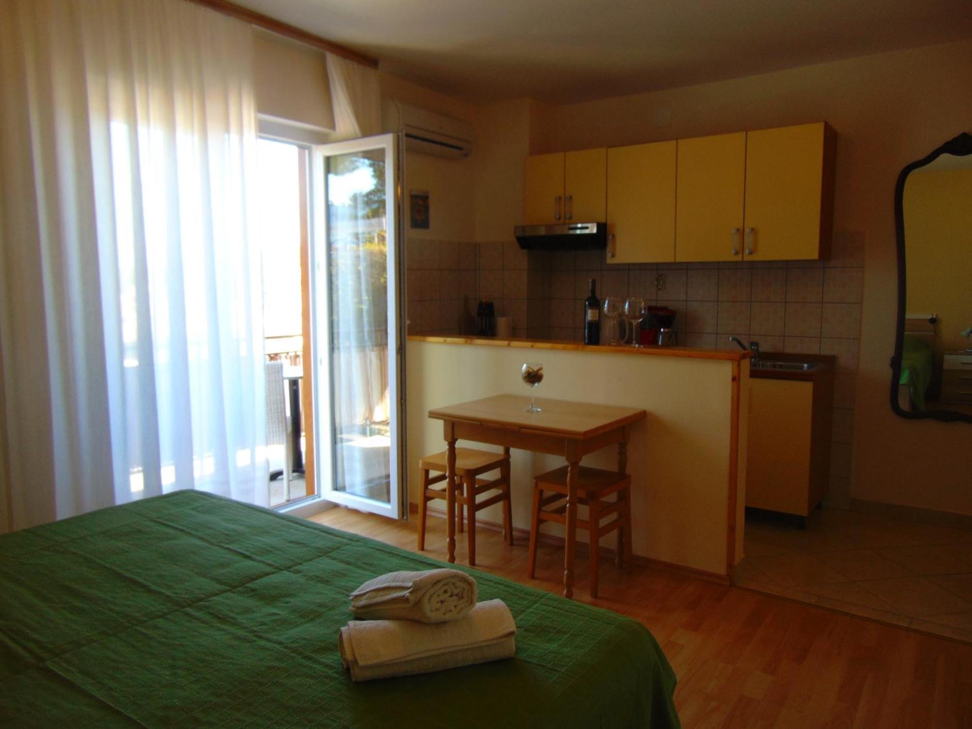 Guest House Jelsa Jelsa  Room photo