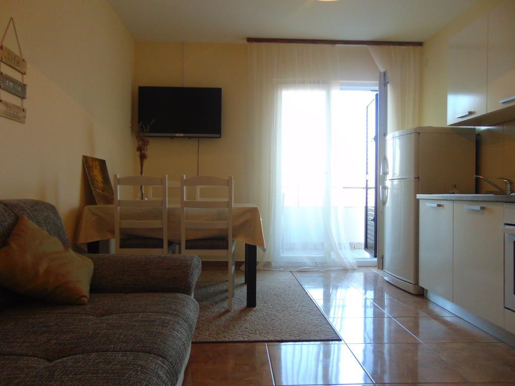 Guest House Jelsa Jelsa  Exterior photo